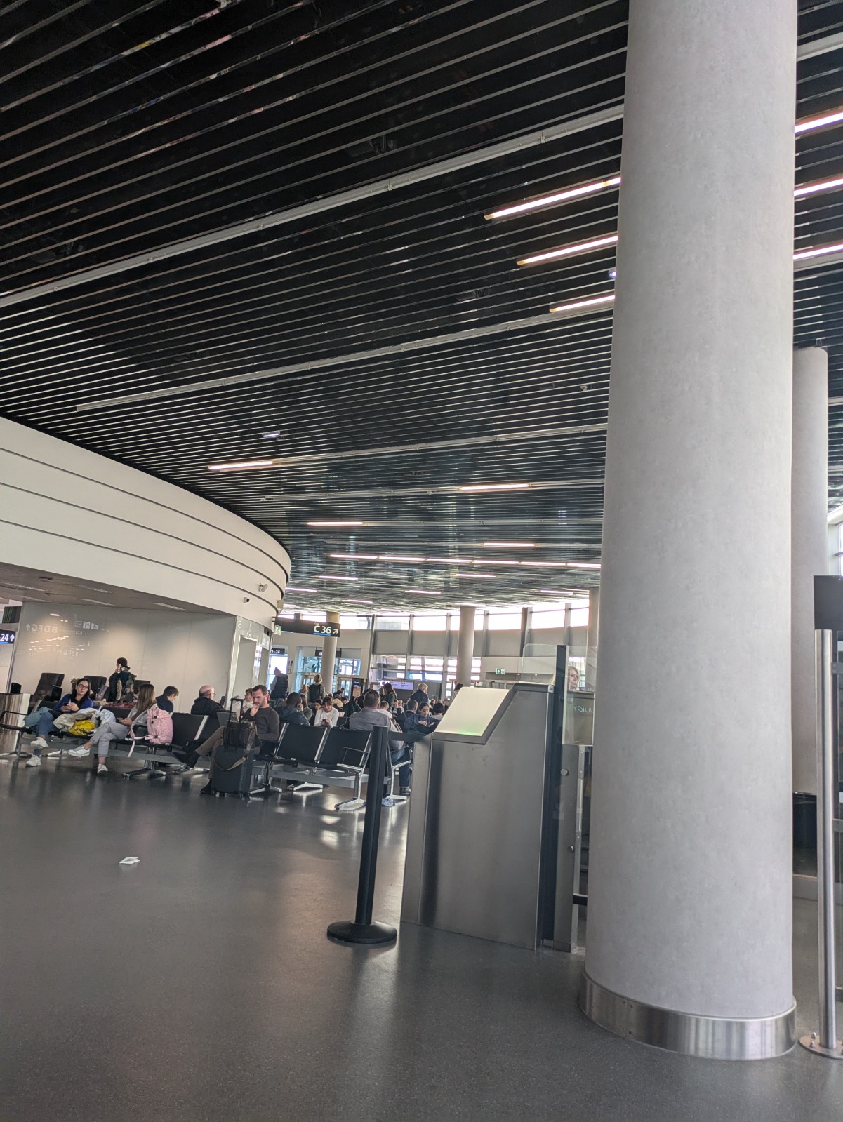 PXL 20241022 121020853