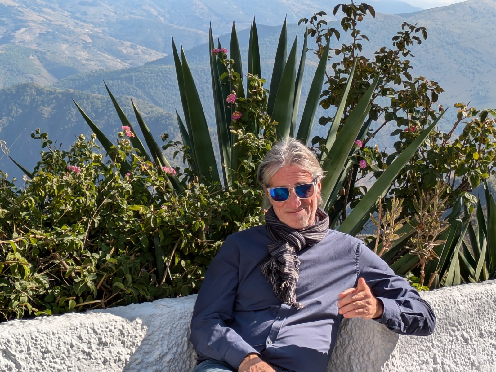 PXL 20241024 140409037