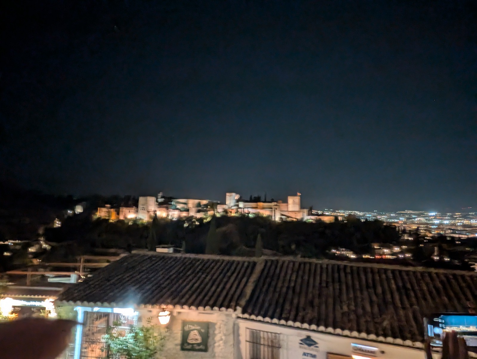 PXL 20241024 183633065.NIGHT