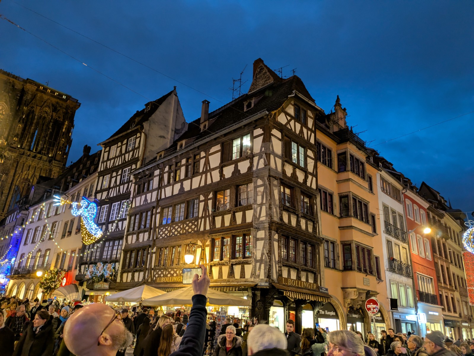 PXL 20241218 160454200