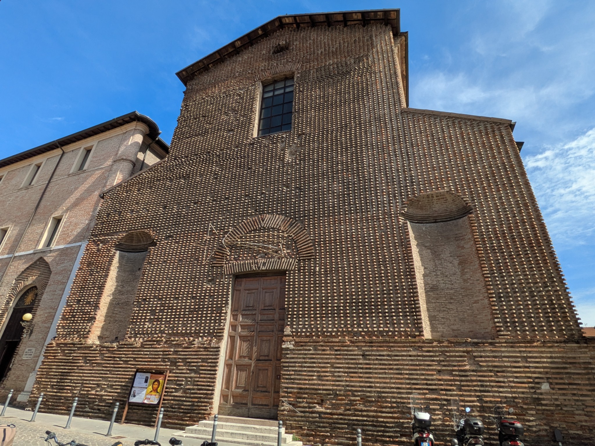 PXL 20250903 092424348